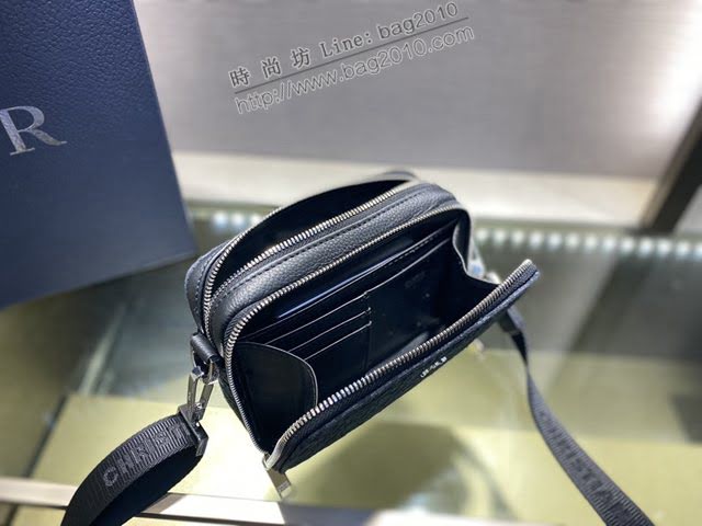 Dior男女同款包 迪奧ESSENTIALS立體刺繡相機包 Dior肩背斜挎包  dfk1505